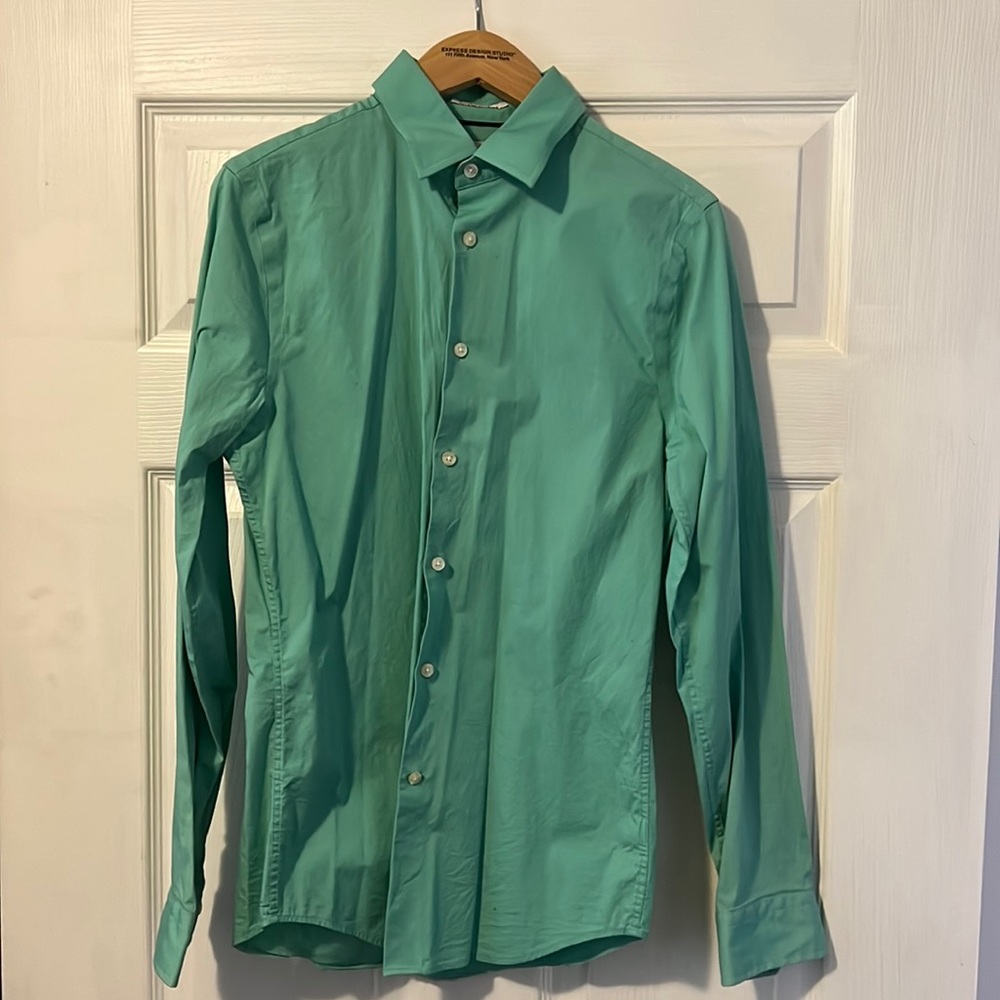 Green Long Sleeve Button Up Express Dress Shirt